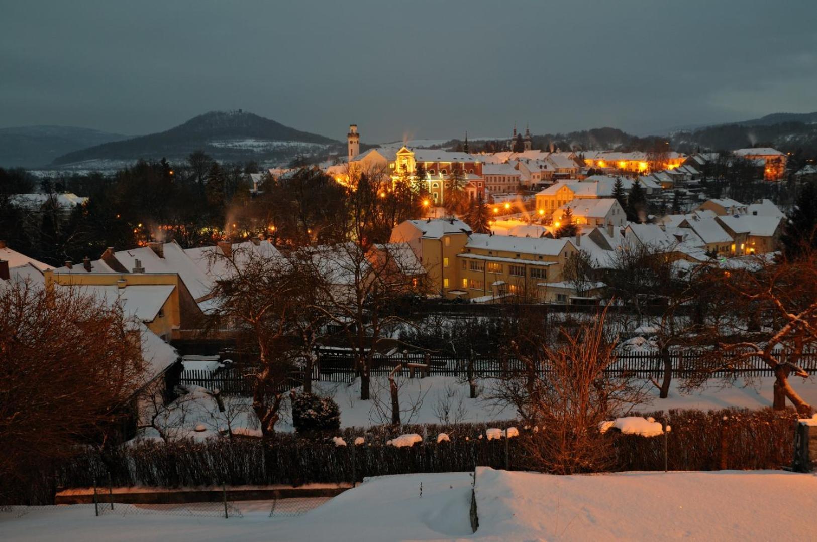 Chata Lazne Evzenie Klášterec nad Ohří Buitenkant foto